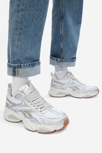 Sportovní obuv Reebok CHARGE AR30246WSSW Stříbrná
