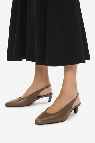 Čevlji s peto Gino Rossi LILY-118324 Buff