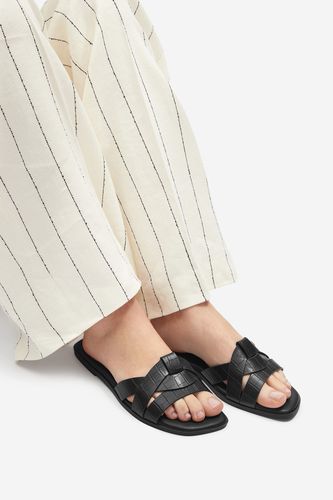Natikači Jenny 5762015 Črna