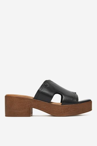 Natikači Lasocki WI16-2356-01 Črna