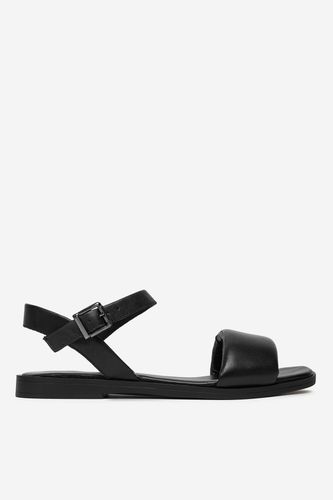 Sandali Lasocki EST-HELENA-03 Črna