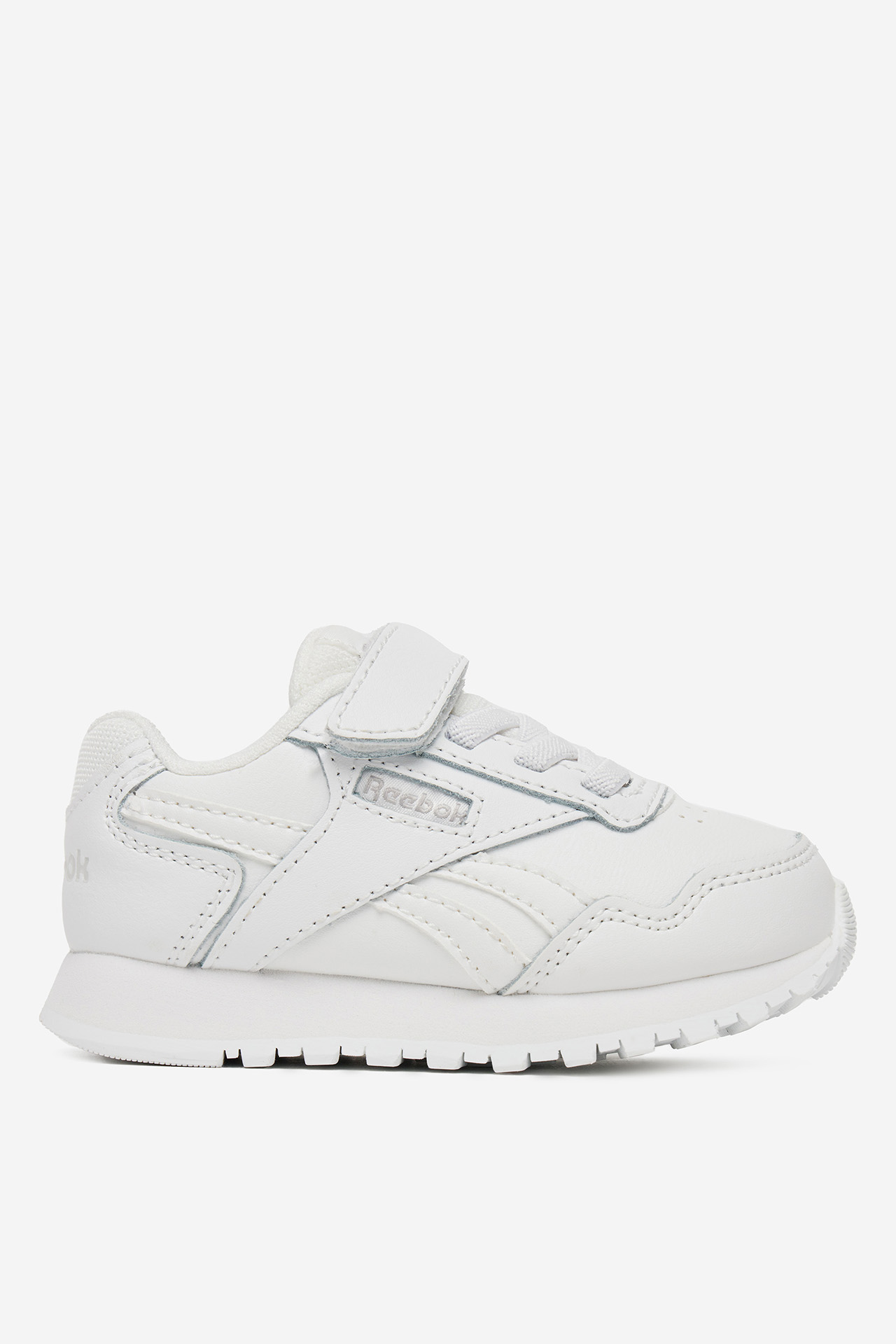 Sneakersy