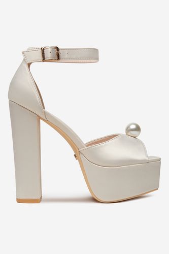Sandali DeeZee LB8921-1 Krem