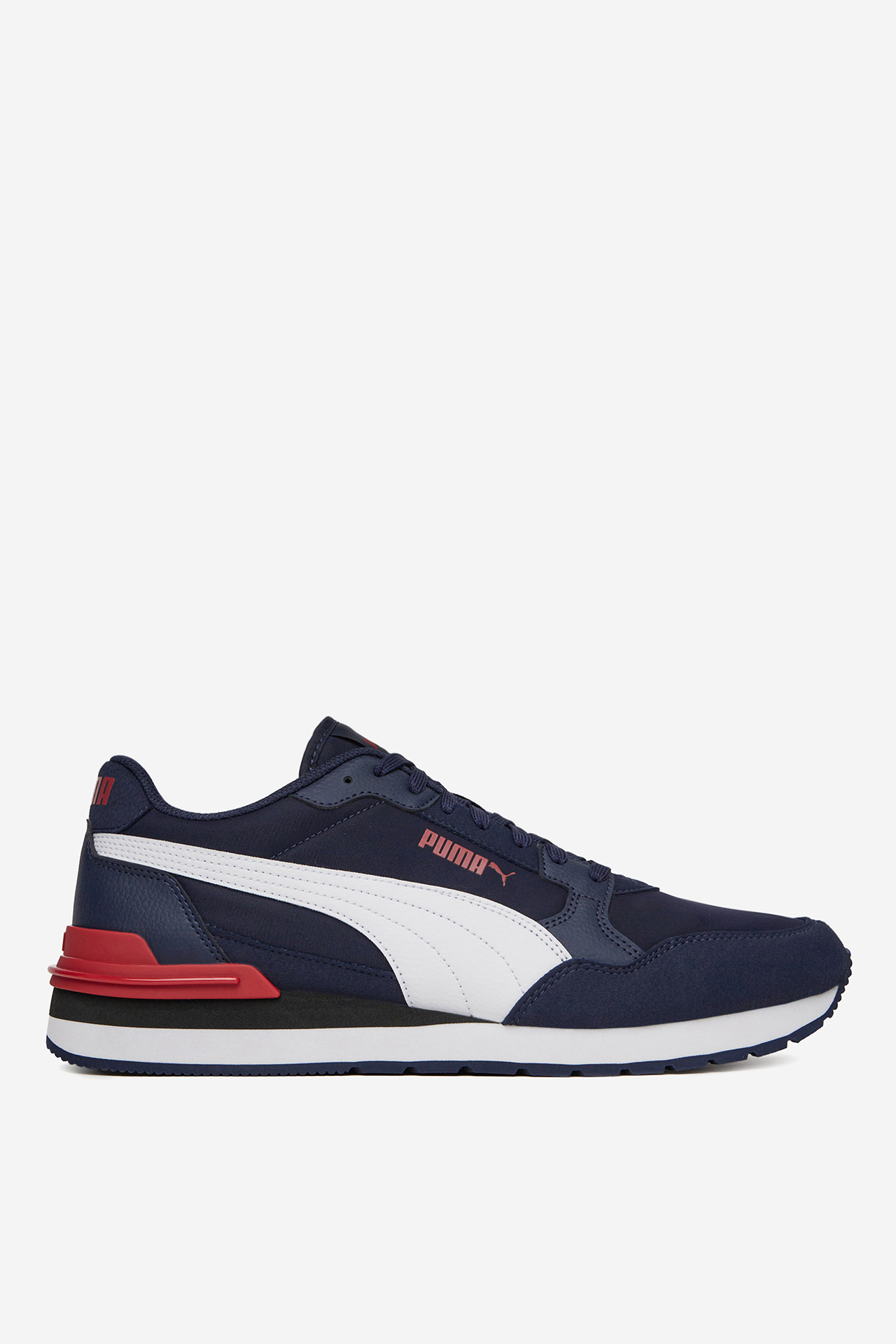 Sneakersy