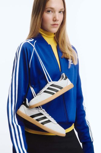 Športna obutev adidas BREAKNET SLEEK JR0689 Siva