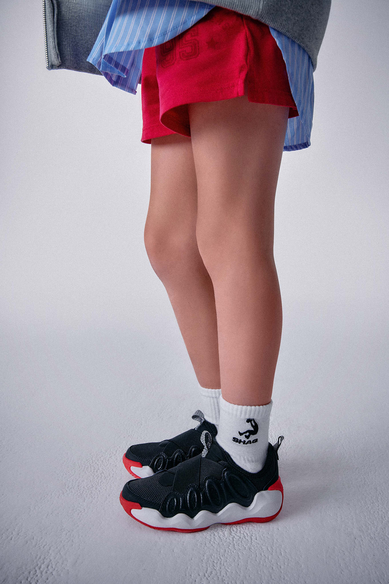 Sneakersy