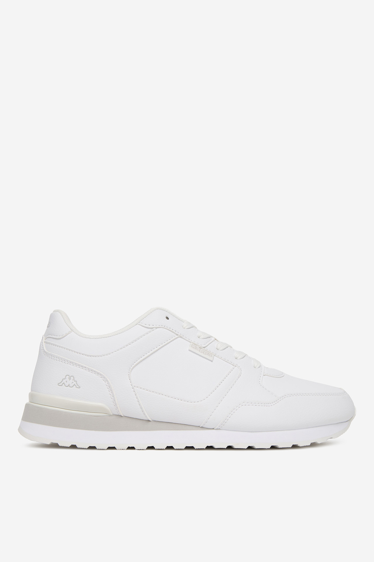 Sneakersy