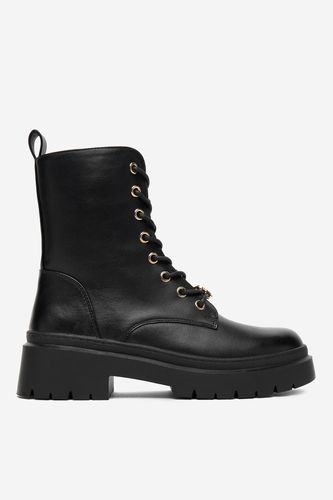 Semiš DeeZee CEO-HY90107-2A Črna