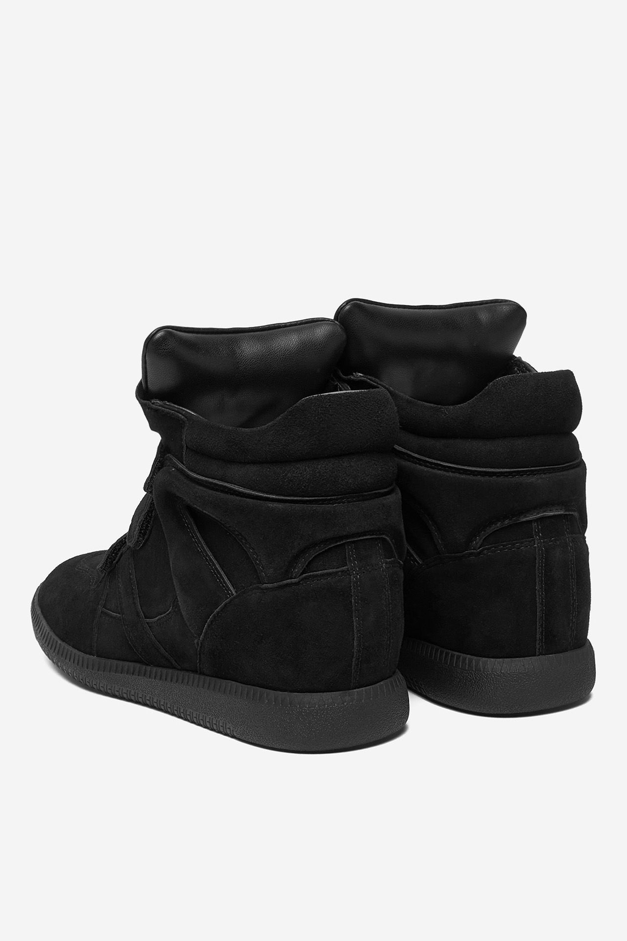 Sneakersy Černá