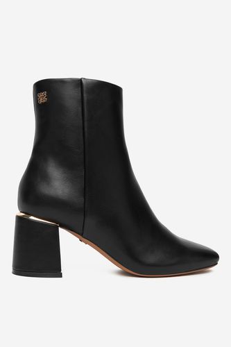Kratke čizme NINE WEST CEO-LATIFA-01 Crna