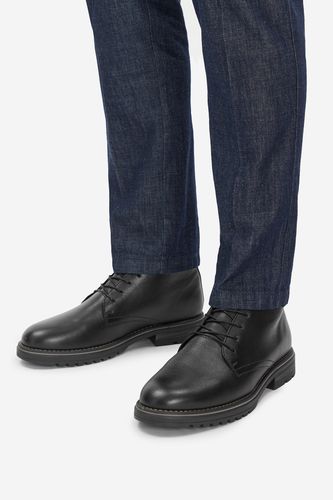Šněrovací vyšší obuv Lasocki CEO-CAMARO-01 MI24 Černá