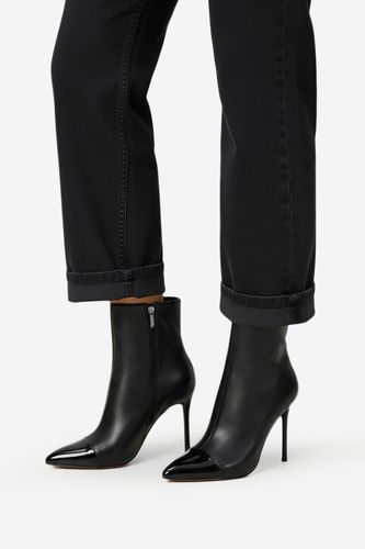 Kotníková obuv NINE WEST CEO-MAYA-01 Černá