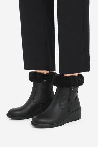 Kotníková obuv Clara Barson CEO-RE23F677-5 Černá