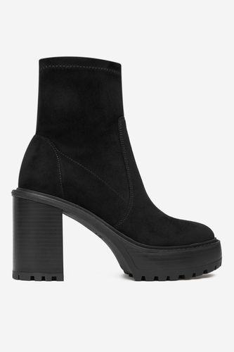 Kratke čizme NINE WEST CEO-MAJ-01 Crna
