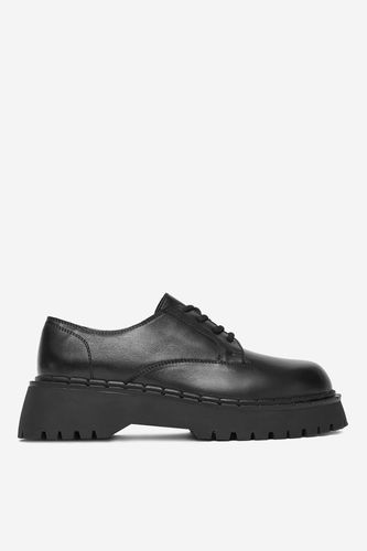 Nizki čevlji Badura EO-ASPYN-25FW12 Črna