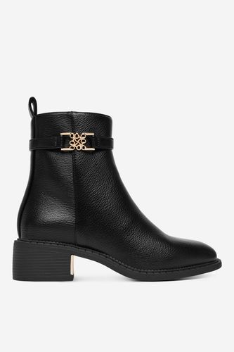Kratke čizme NINE WEST CEO-GAJDA-01 Crna