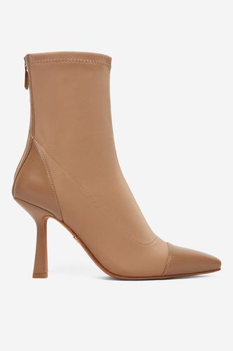 Gležnjarji NINE WEST CEO-NOURA-01 Buff