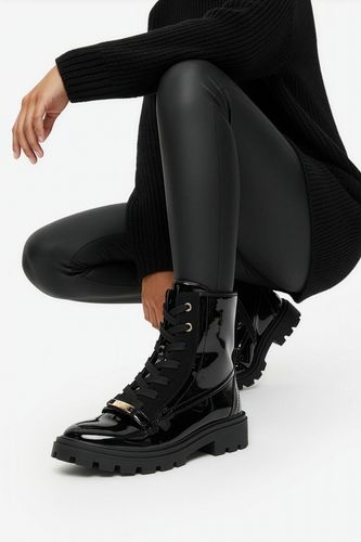 Semiš NINE WEST CEO-NIDA-01 Črna