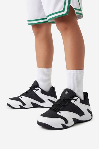 Športna obutev SHAQ CEO-DEVASTATOR LOW AQ95037B-BW Črna