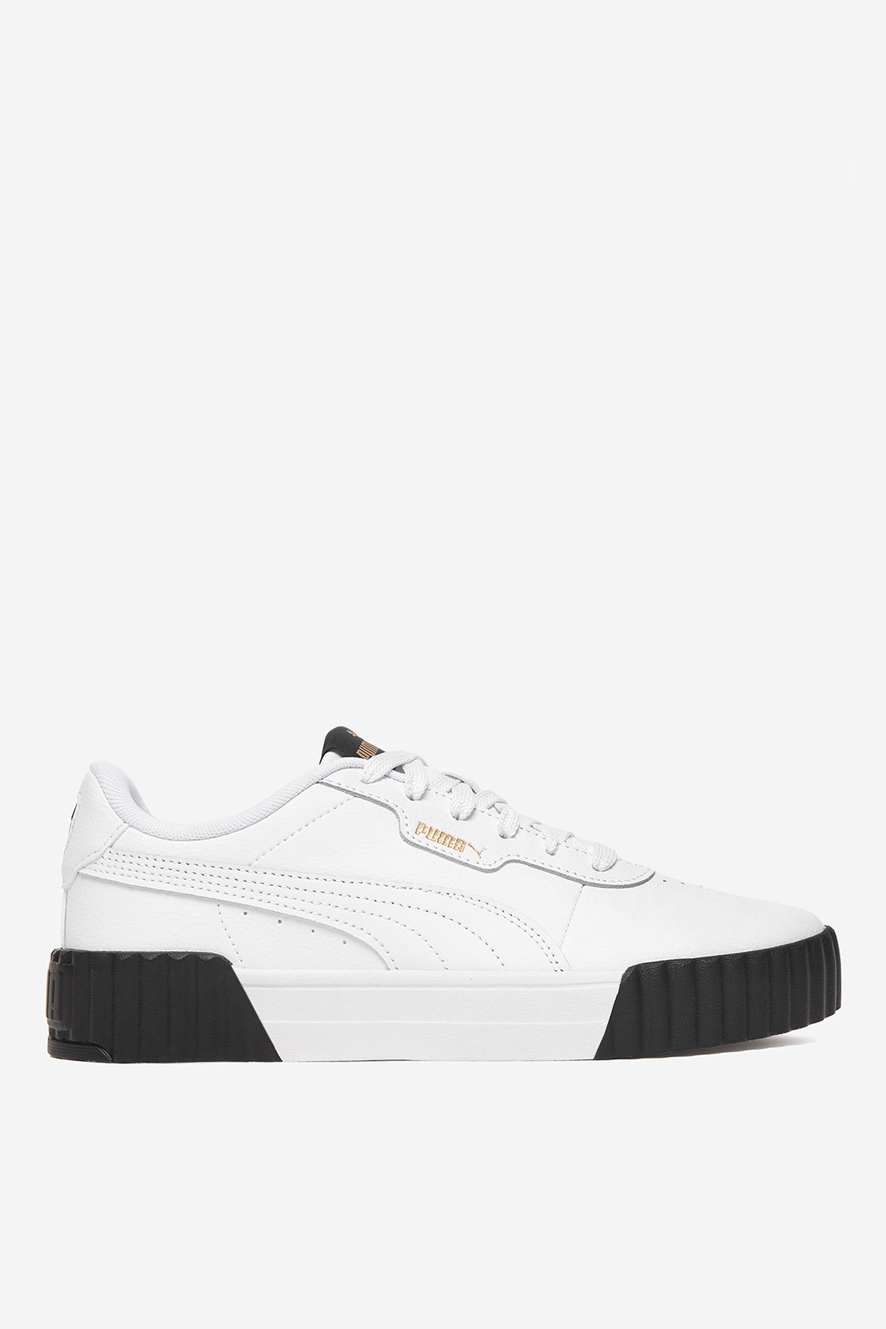 Sneakersy