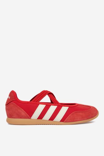 Balerinke adidas CEO-BARREDA MARY JANE HQ7398 Rdeča