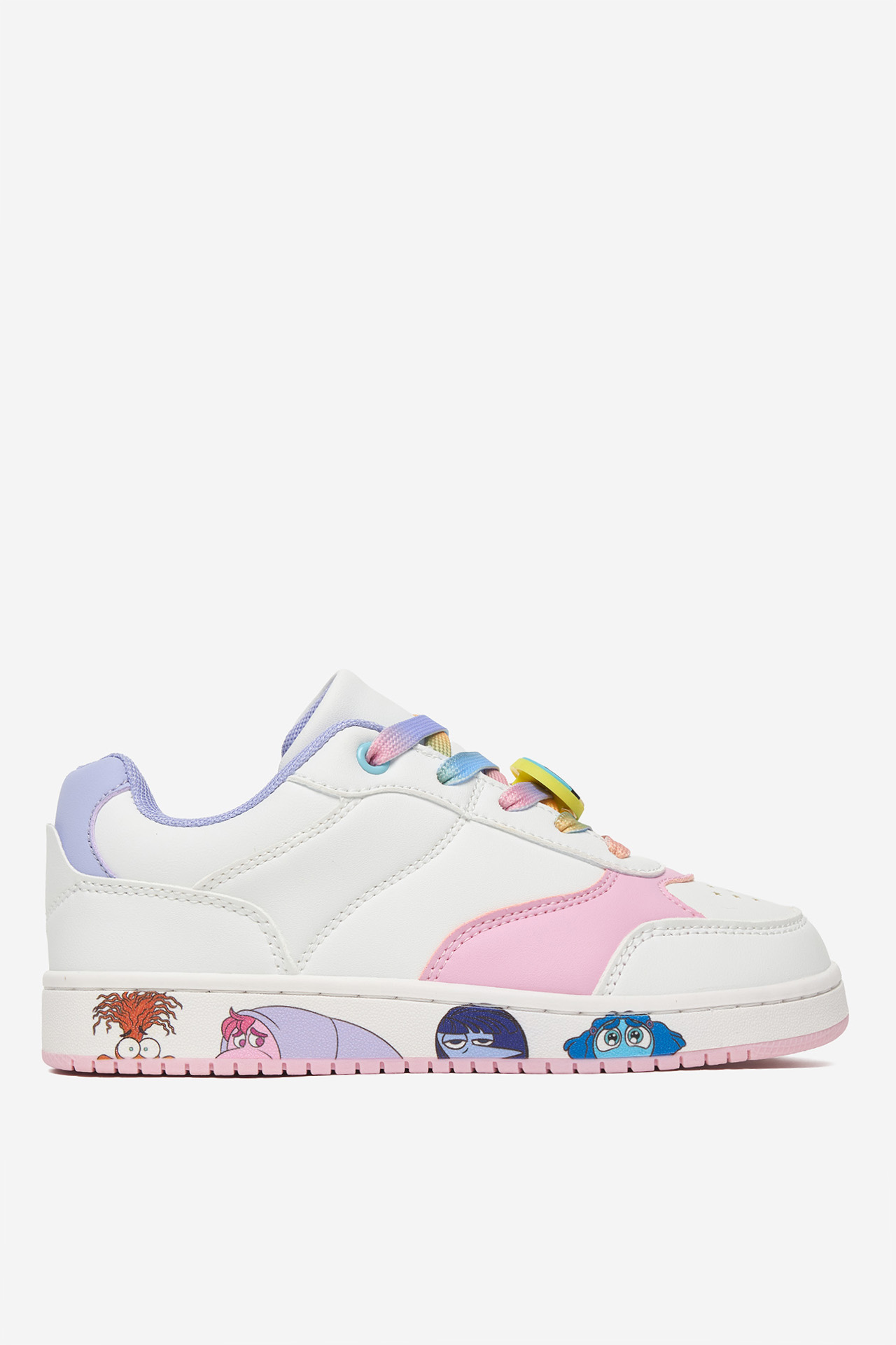 Sneakersy