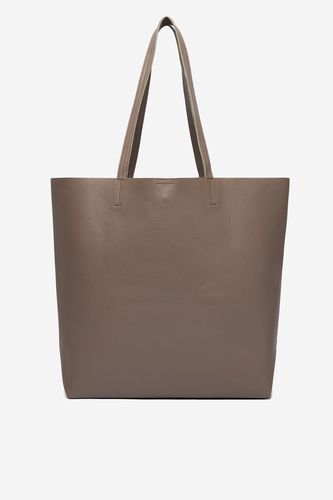 Torebka shopper, ujęcie z przodu na całą powierzchnię.