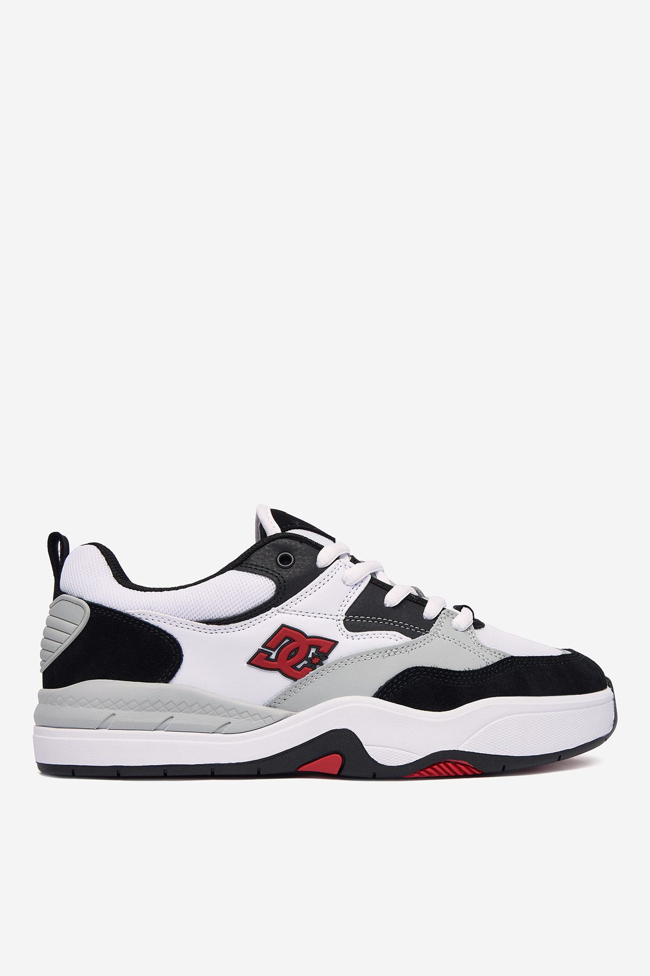 Sneakersy