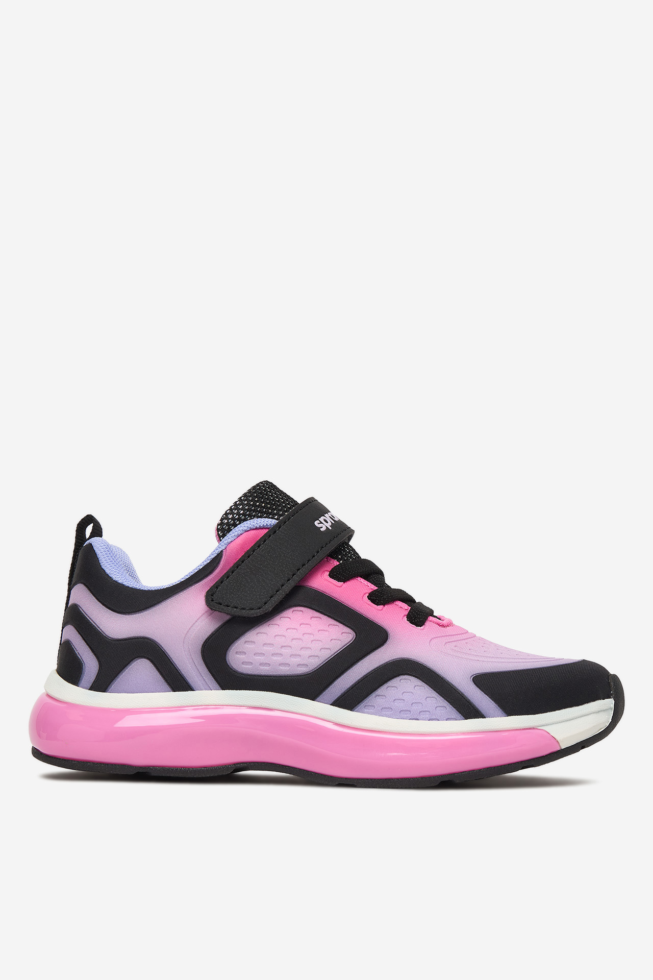Sneakersy