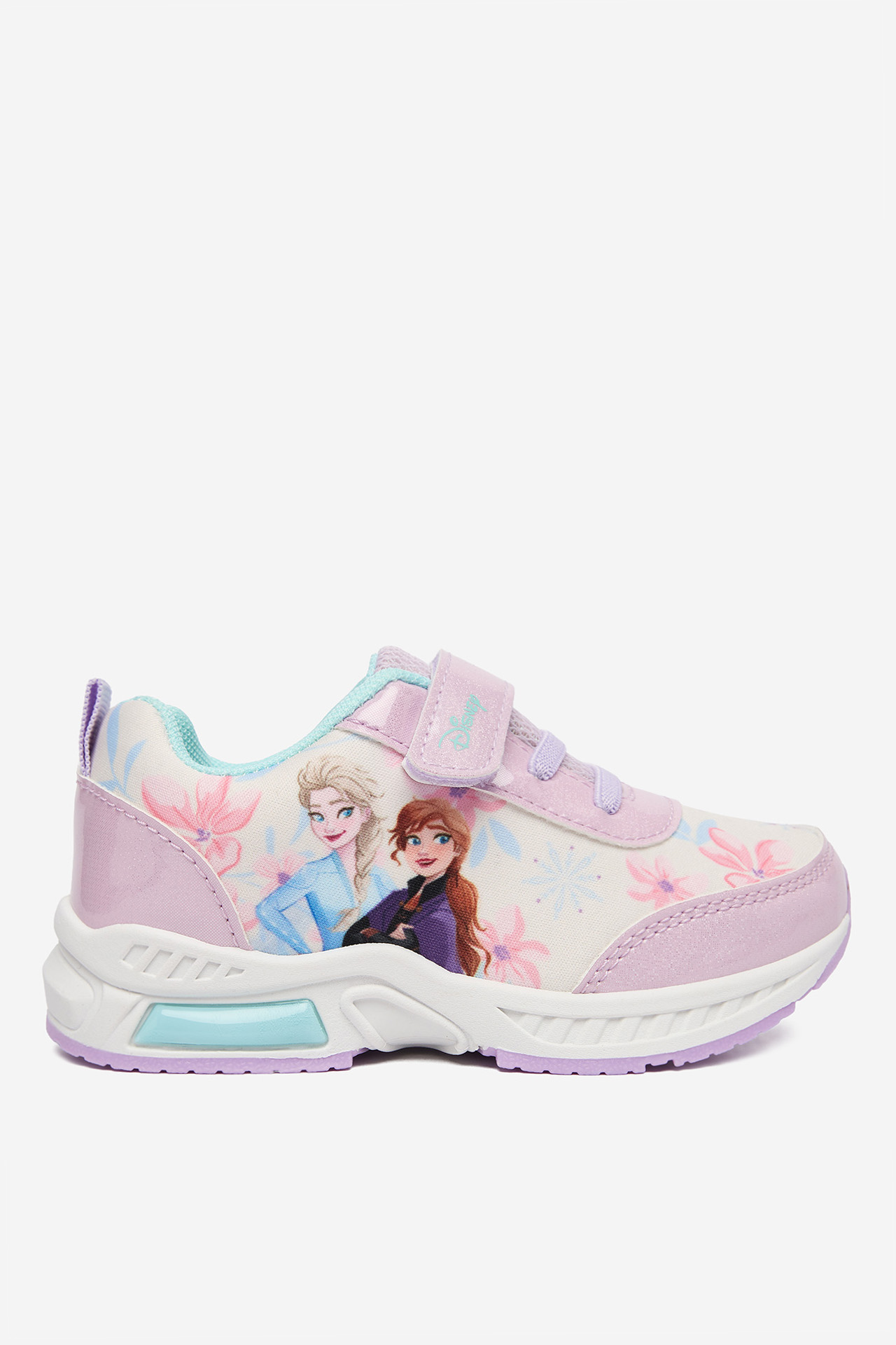 Sneakersy