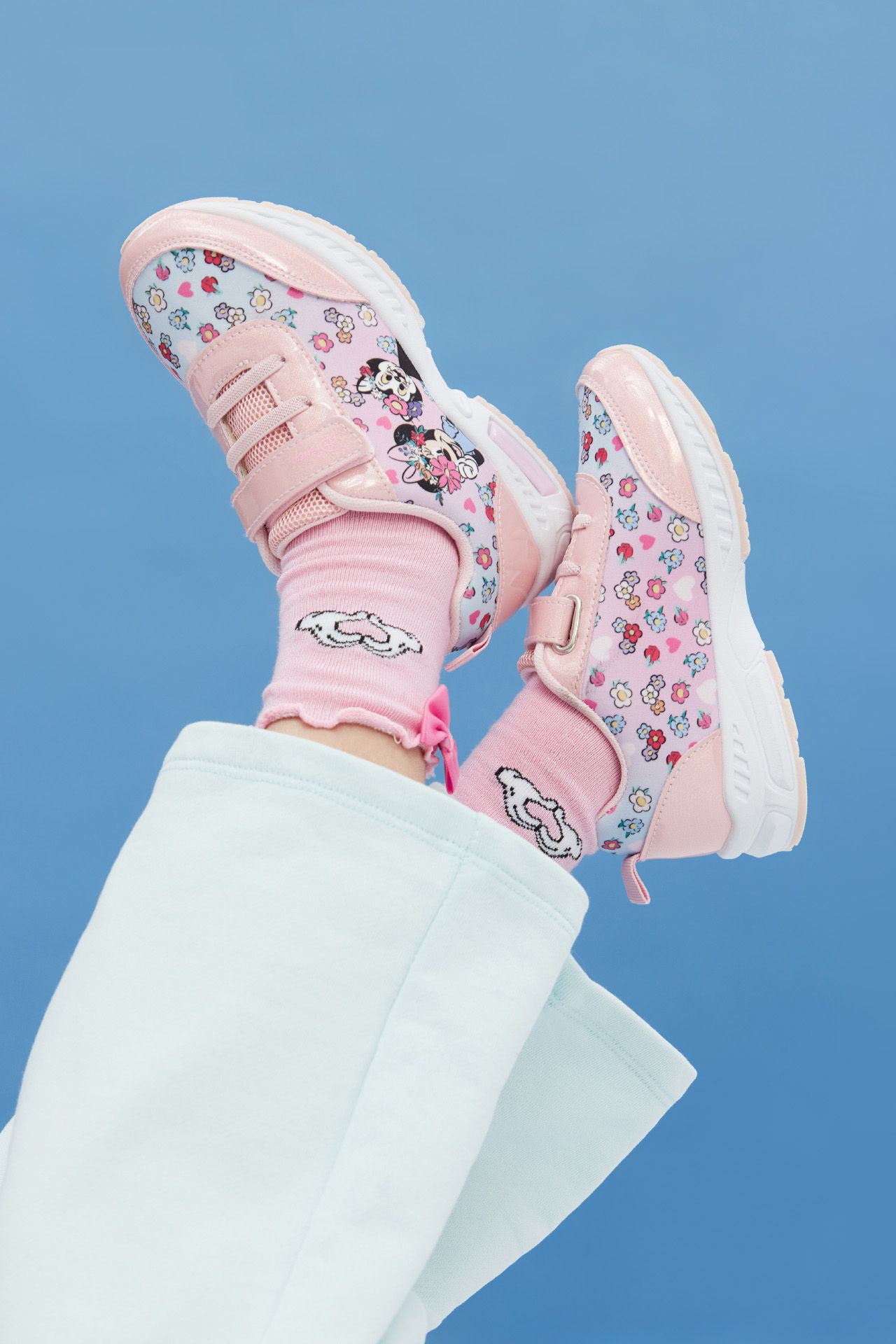Patike Roze