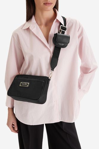 Torbica NINE WEST CEO-Marisse-LA374-4707 Črna