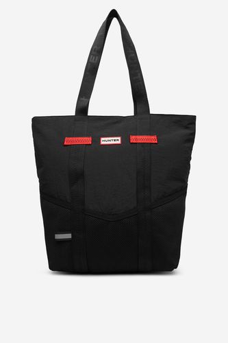 Torebka shopper, ujęcie z przodu, widoczne długie uchwyty.