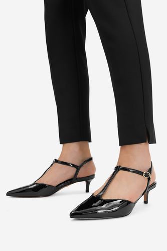 Čevlji s peto NINE WEST CEO-CD25-123-1 Črna