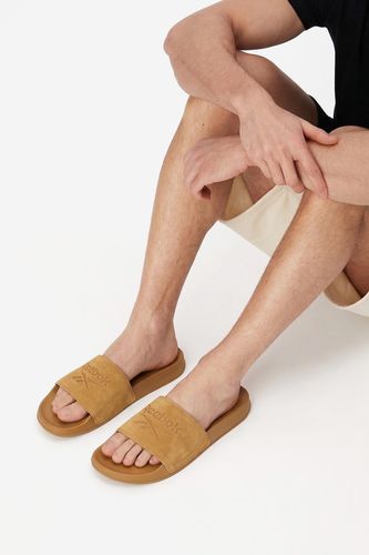 Pantofle Reebok CEO-SS26-3C043-M Světle hnědá