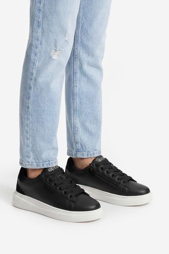 Superge GUESS CEOWB-V12-1145(IV)CH Črna