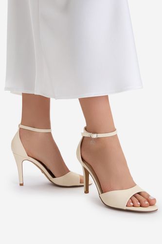 Sandali NINE WEST CEO-S4S16766 Buff