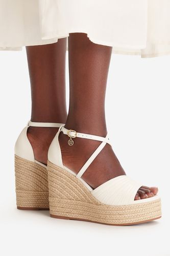 Sandali NINE WEST EO-259-86 02 Bela