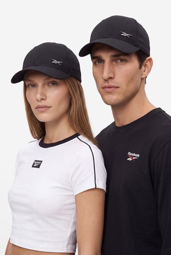 Kačket Reebok CEOWB-RBH1300-SS26 Crna