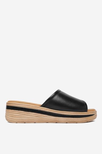 Natikači Lasocki CEO-WI16-3292-02 Črna