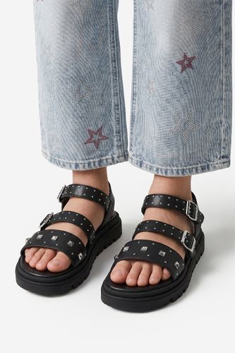 Sandali GUESS CEO-BAND-8984-A Črna