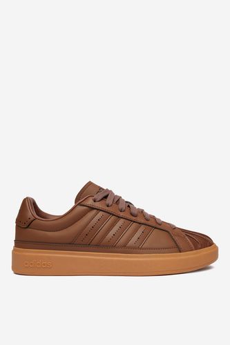 Športna obutev adidas CEO-STREETTALK SC KJ7438 Rjava