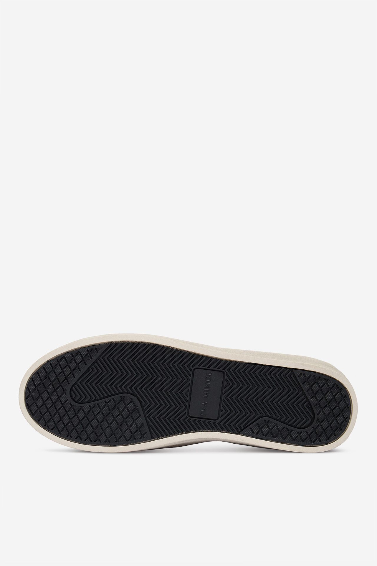 Sneakersy Černá