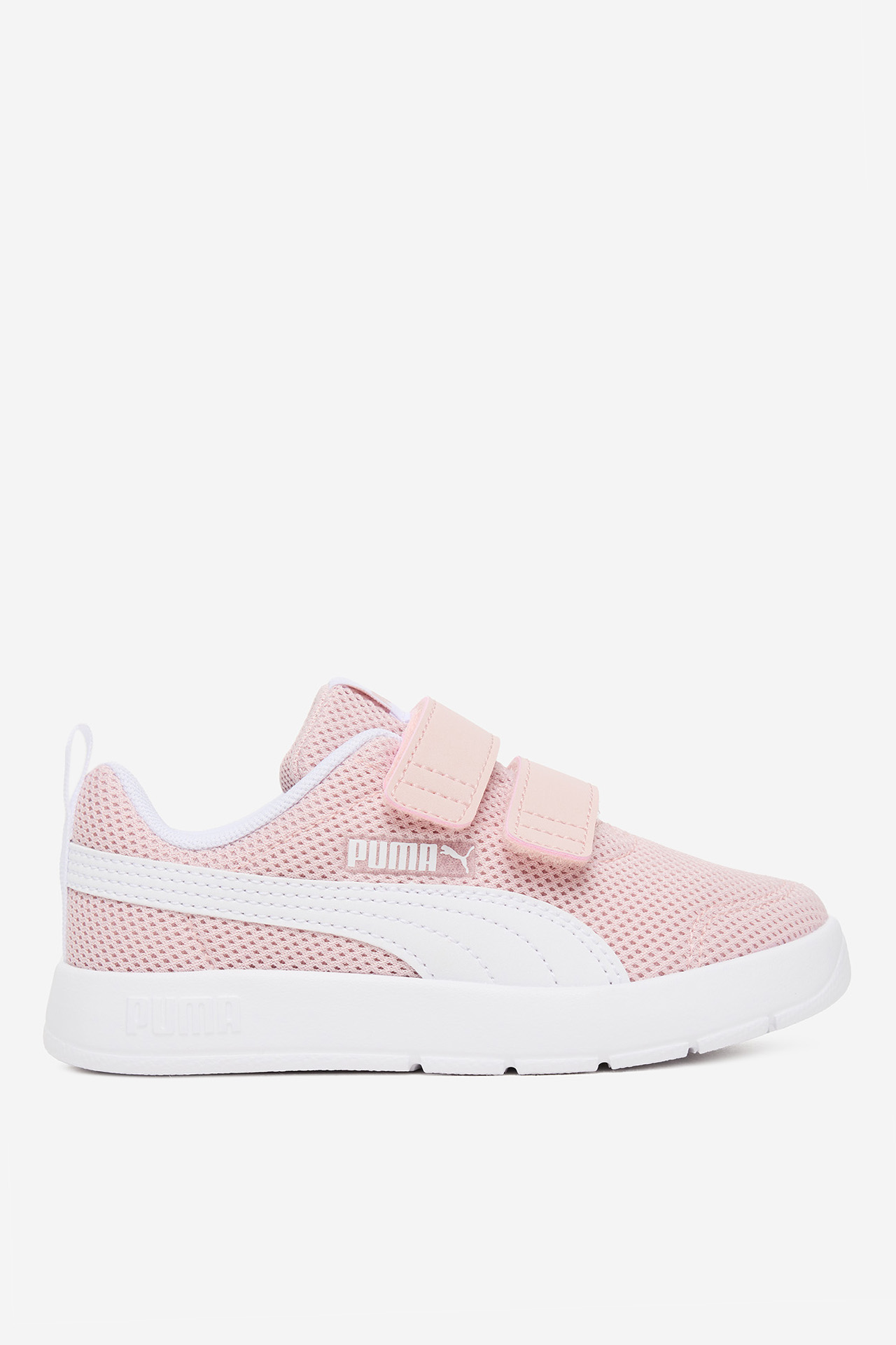 Sneakersy