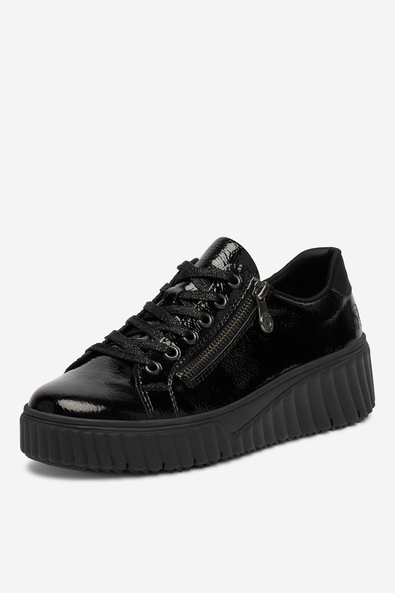 Sneakersy Černá