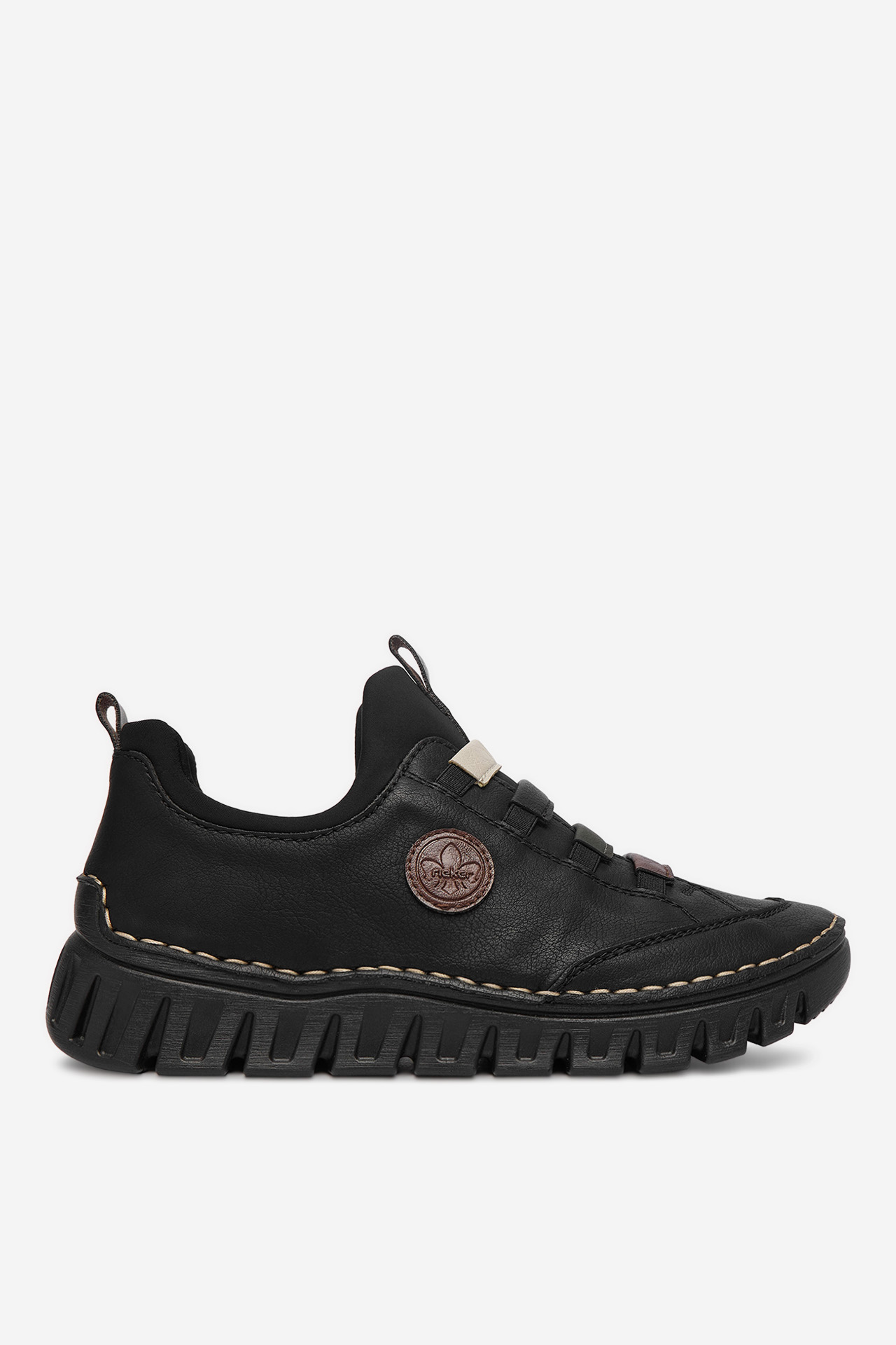 Sneakersy