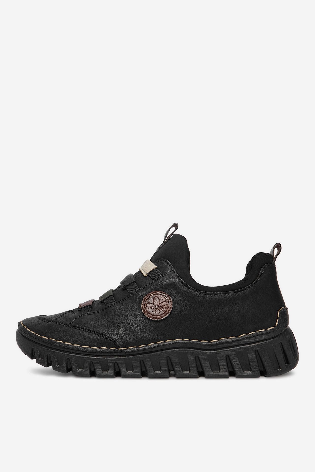 Sneakersy Černá
