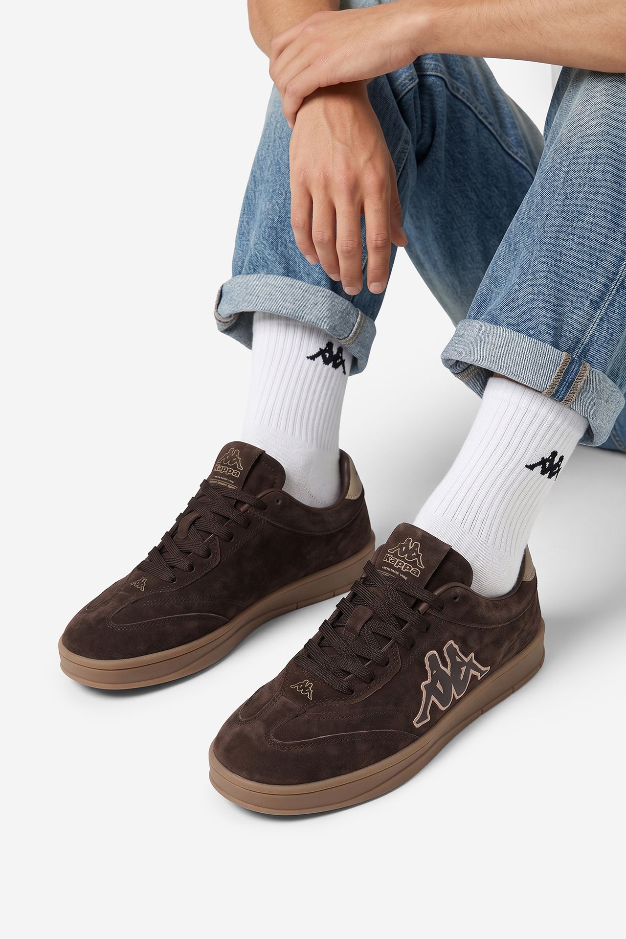 Sneakersy Tmavě hnědá
