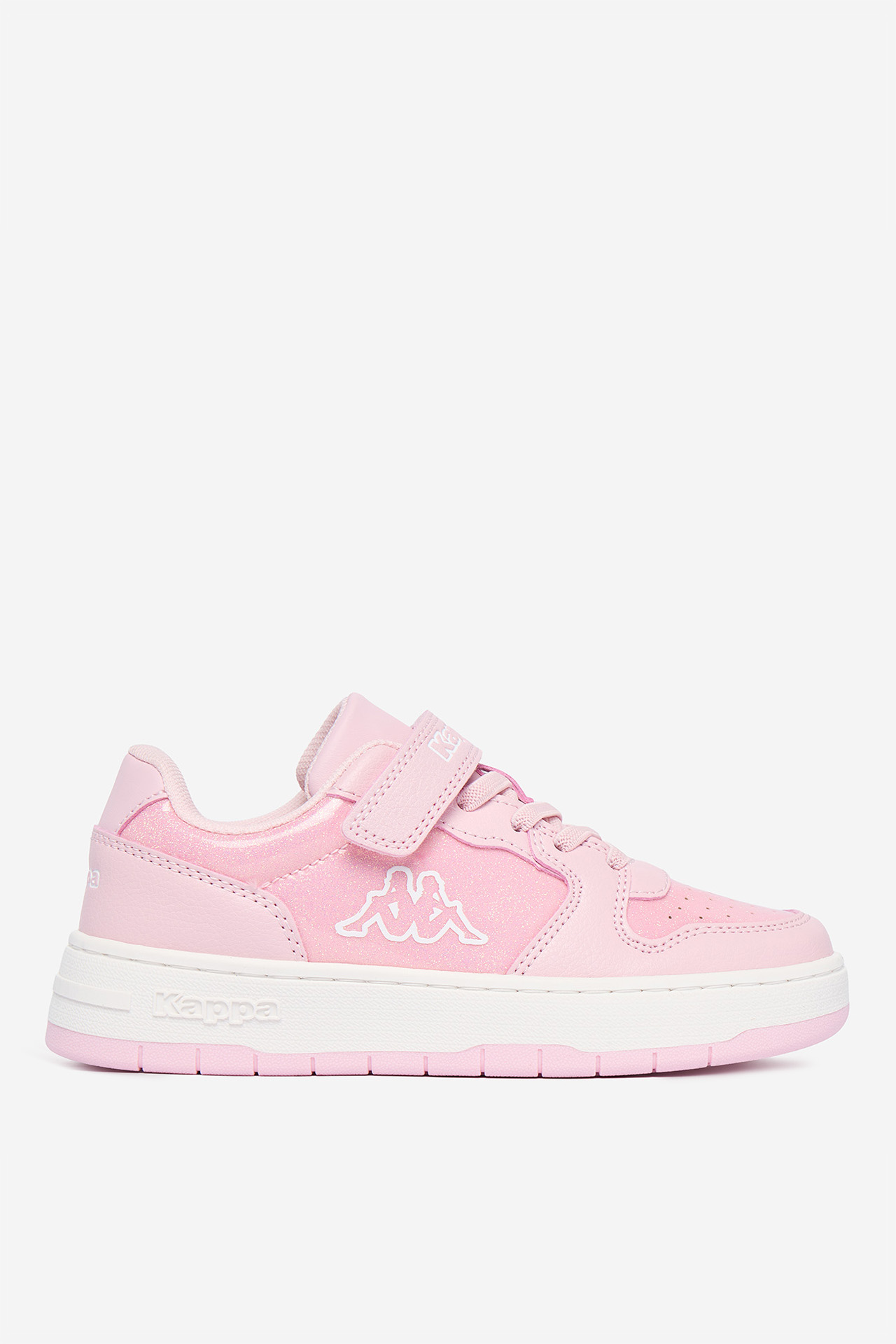 Sneakersy