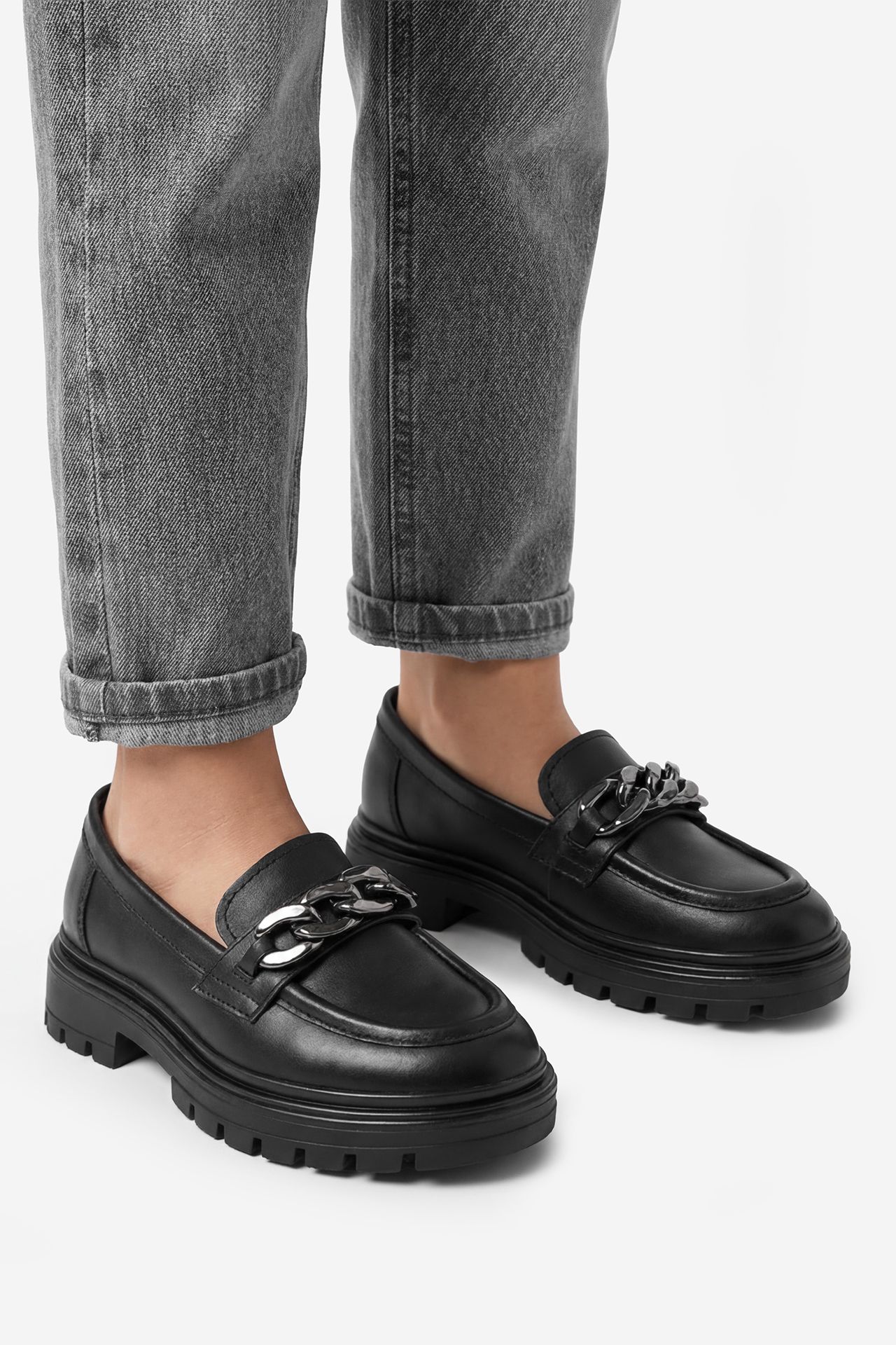 Loafers Crna